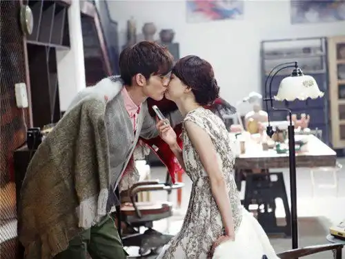 求几张张翰郑爽的图片要高清的没有水印的