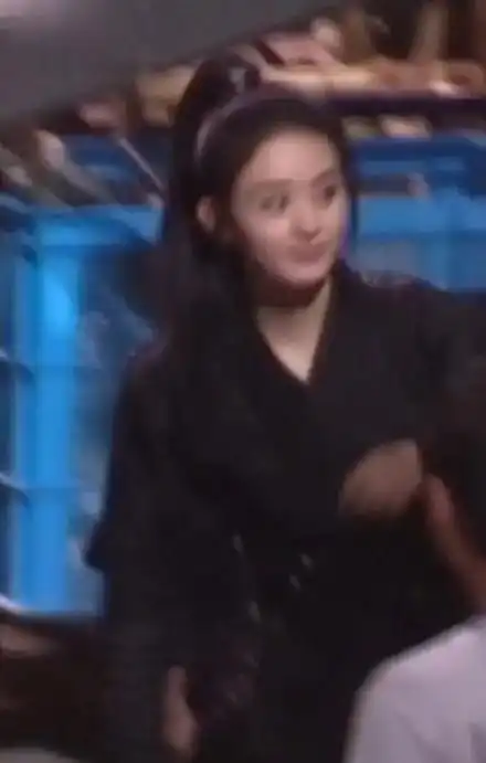 赵丽颖新剧造型似楚乔,默契搭档王一博,却被传配角加戏影响拍摄
