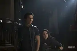 圣杯神器曝海量剧照新青少年奇幻接棒暮色