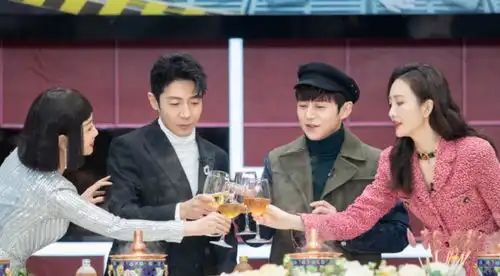 明星大侦探7开始招商,利用原班人马吸睛观众已不再期望
