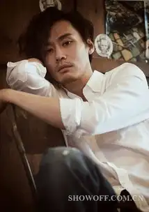 程皓枫最新生活写真诠释男人本色
