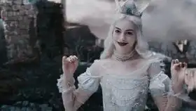 爱丽丝梦游仙境优雅又做作的女王大人
