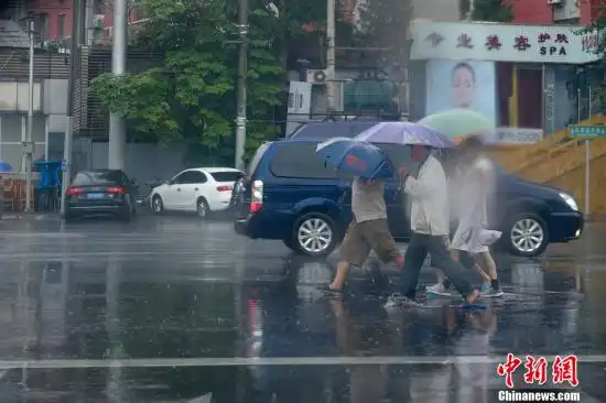 雷雨大风来袭北京市气象台今早连发3预警

