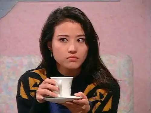 不堪网络暴力,香蜜沉沉天后周海媚退出微博,忆女神往昔岁月