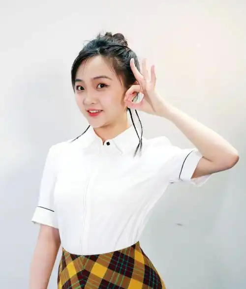 13岁站台不孕医院,14岁与大叔剧中相爱,现在的林妙可让人不敢认