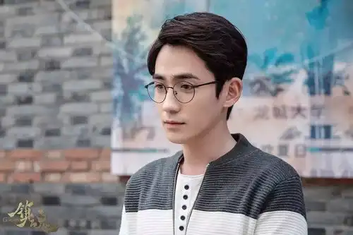 形象设计丨镇魂cp朱一龙白宇其实貌合神离
