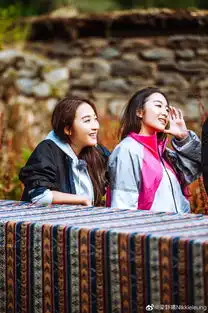 神话爱情到话痨老爸,61岁的梁家辉还在一路成年