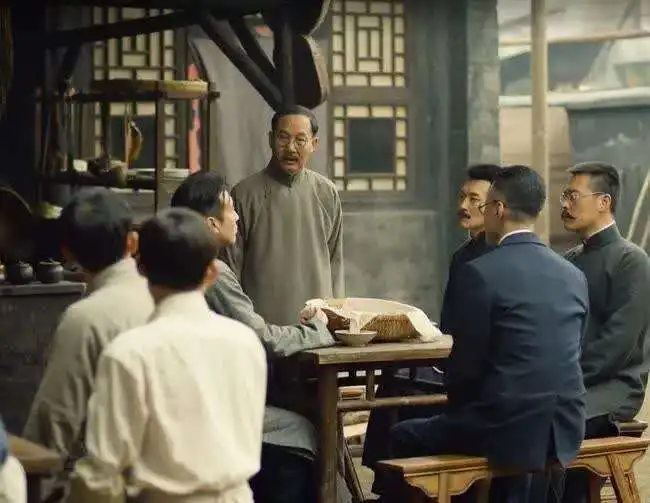 觉醒年代大写意历史剧的上乘之作
