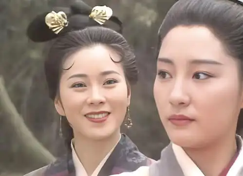 她是金庸笔下最无耻的女侠,背着丈夫勾搭师兄,却成武林至尊之妻