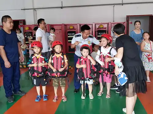 三河市把消防知识教育从娃娃抓起深入家庭提升了危急时刻的自救意识