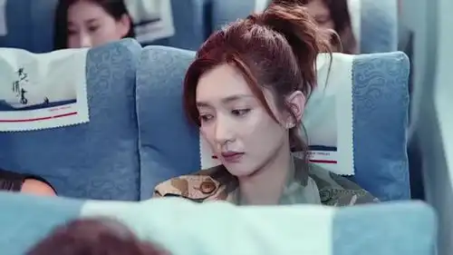 恋爱先生江疏影出国工作,靳东遵循内心,为爱出国