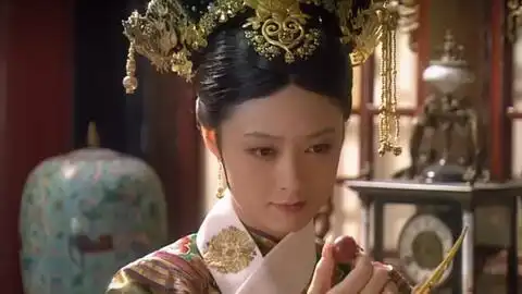 她要酸本宫就让她酸个够
