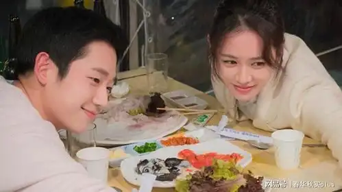 很多人对前任有一种剪不断的情愫
