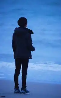 易烊千玺去厦门参加金鸡,还记得上次千玺去厦门的照片吗