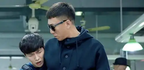 人气偶像张艺兴在扫黑风暴中处境尴尬实则是打了众多人的脸