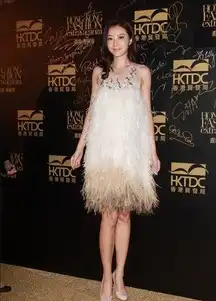 叶问夫人熊黛林现在的我很幸福
