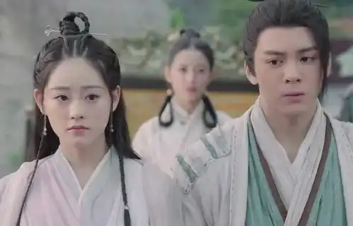 张无忌的结局最后陪伴他的人不是赵敏周芷若,无意间打败了风清扬
