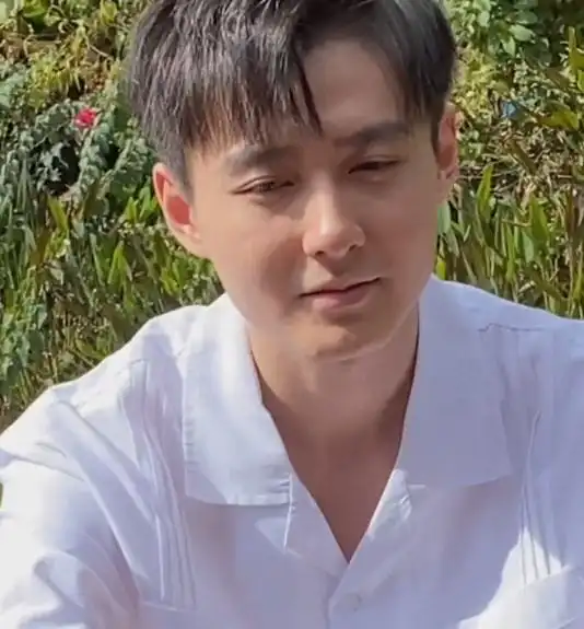心动4马子佳飘了网友吐槽他憔悴被无视,只挑夸赞的话回复
