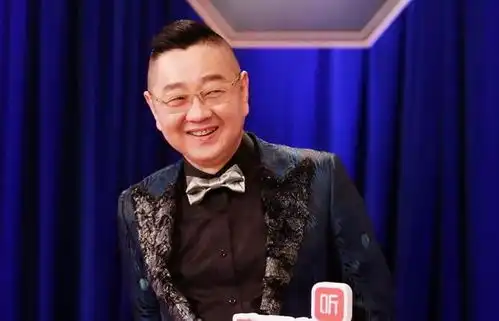 吐槽大会洗白了不少明星,但是这个节目的主持人,才是最大赢家