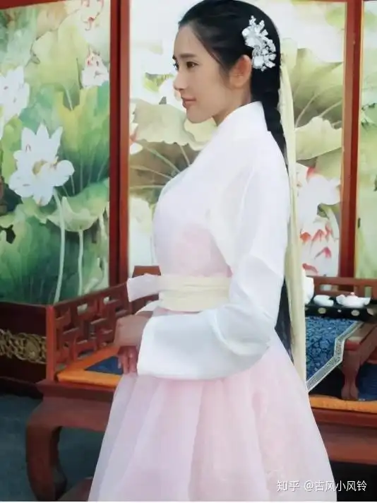 唐艺昕竟然演过那么多电视剧,新剧来袭男主竟然是张一山