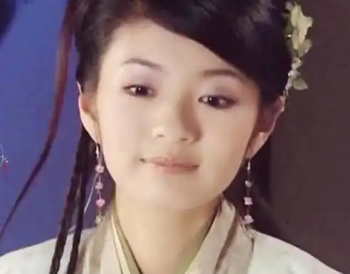 戏红人不红,安以轩的事业情感路走得艰辛