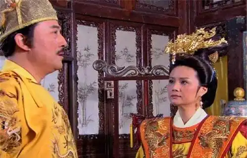 朱元璋老婆出宫游玩,不经意的一次走光,让一个成语流传至今