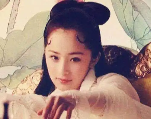 12位古装白衣美人,刘亦菲经典,杨幂仙气,她最可惜造型

