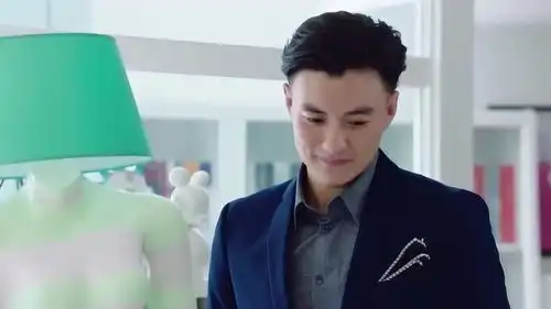 创业时代失败的罗维,倾城时光摇身变副总裁,赵丽颖都抱他大腿
