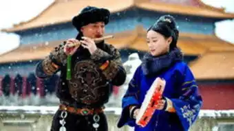 她是清朝唯一的汉人格格,被孝庄太后抚养长大,因吴三桂家破人亡
