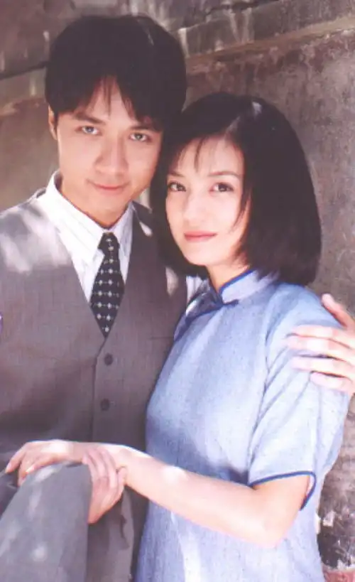 情深深雨蒙蒙为什么书桓要卖唱的依萍,也不要乖乖女如萍
