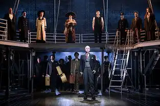 音乐剧泰坦尼克号在京上演至暗时刻的人物群像
