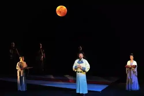 中国话剧诞辰110周年丨在传承中寻发展
