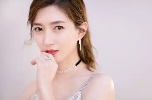 江疏影公布感情观,不爱比不婚更可怕,回应演技遭质疑