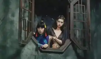 一个世纪前的装束这么美,我不甘心它们只出现在电影和书里

