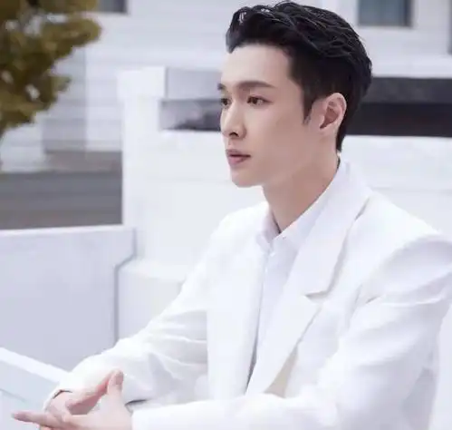 落花时节延档不要蹲了,不如蹲张艺兴亮相十周年