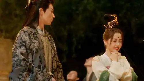 苍兰诀东方青苍展开追妻火葬场,顺利与小兰花完婚,性情大变