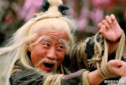 郭靖有门神功很可惜,用了一次就被雪藏,若用出来杨过绝非对手