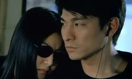 暗战中刘德华最后死了吗