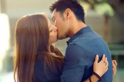 花心教主黄晓明的野性瓜田,以及他和杨颖的婚姻疑云
