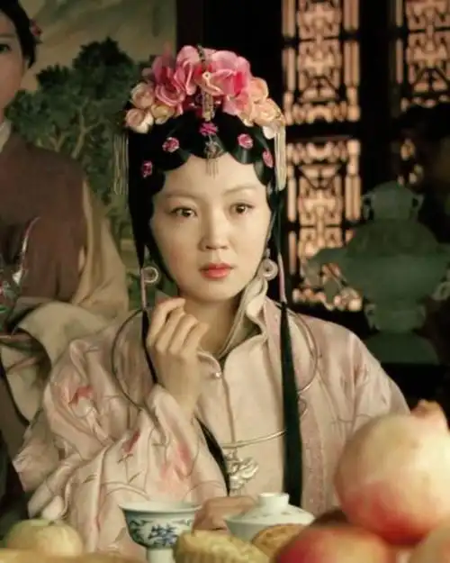 两版人物剧照大比拼,1987版红楼梦和2010版哪一部更经典
