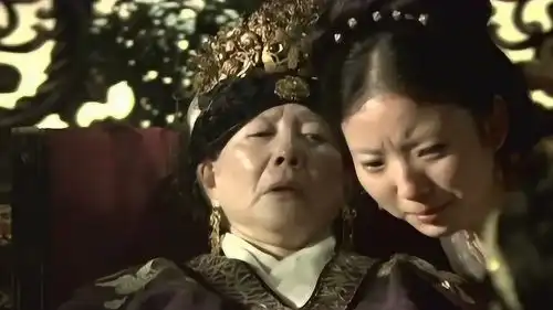 新版红楼梦贾母临终不舍王熙凤,说她太聪明了将来要修修福
