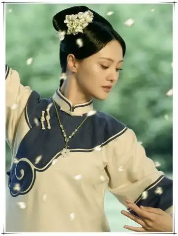 青春斗五美穿古装,陈小纭惊艳,郑爽像仙女,她比想象中更美