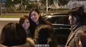 王菲的演唱会成了年度第一车祸现场看点亮点槽点泪点一样不少
