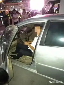 这个司机在贵阳火车站演头文字d,但他却没跑赢这些人....