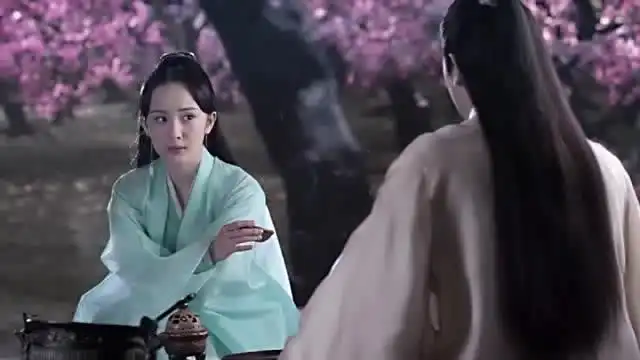 三生三世十里桃花折颜太坏了,为了替白浅出气竟敢给桑籍避子桃