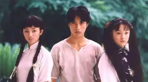 李小冉黄磊是我偶像,他把我们楼道的同学约到他宿舍表白