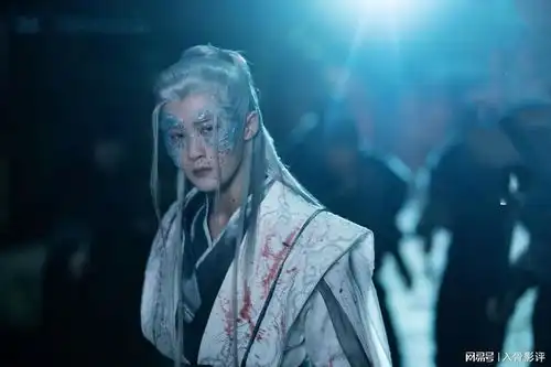 长相思檀健次演绎相柳深情陪伴,白发造型惹人注目