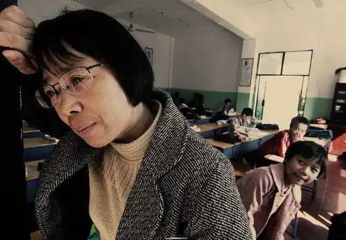 全职太太为何再次成热点张桂梅最反对背后,是选择的自由与方向