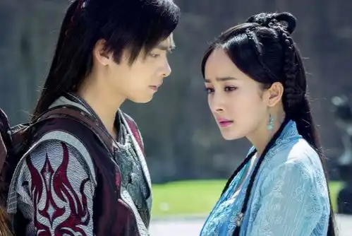 古剑奇谭开机照曝光,李易峰青涩帅气,还有杨幂迪丽热巴
