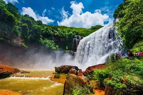 赤水取景拍摄的电视剧夜天子点击量破2000万,大赤水上镜更美